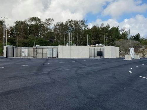 Stationsomr&aring;det med utrustning f&ouml;r v&auml;tgaslagring