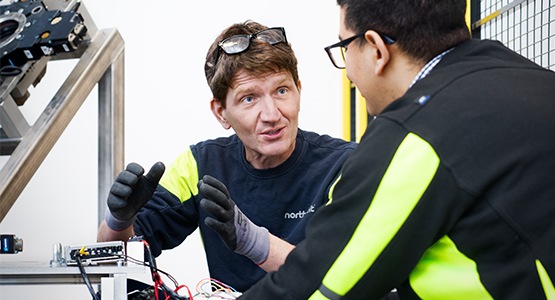 Ragnar Sjödahl, Director of Recycling Operations at Northvolt, instructing a colleague.